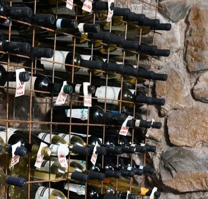 Ristorante vasta scelta di vini Tenuta Corte San Lorenzo x2
